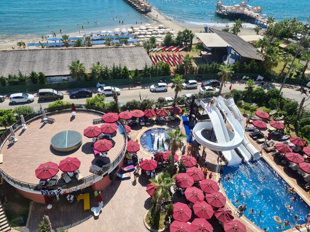 Noxinn deluxe hotel — Konakli, <a href=