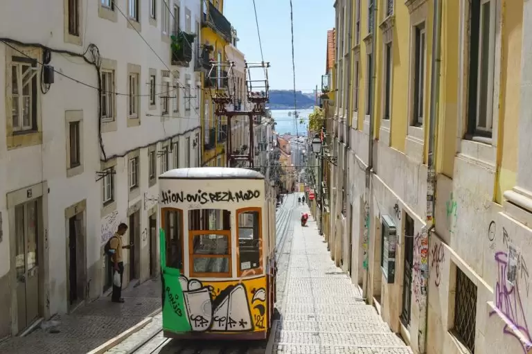 Kelionė į Portugaliją: 7 svarbiausi patarimai ir atrakcijos