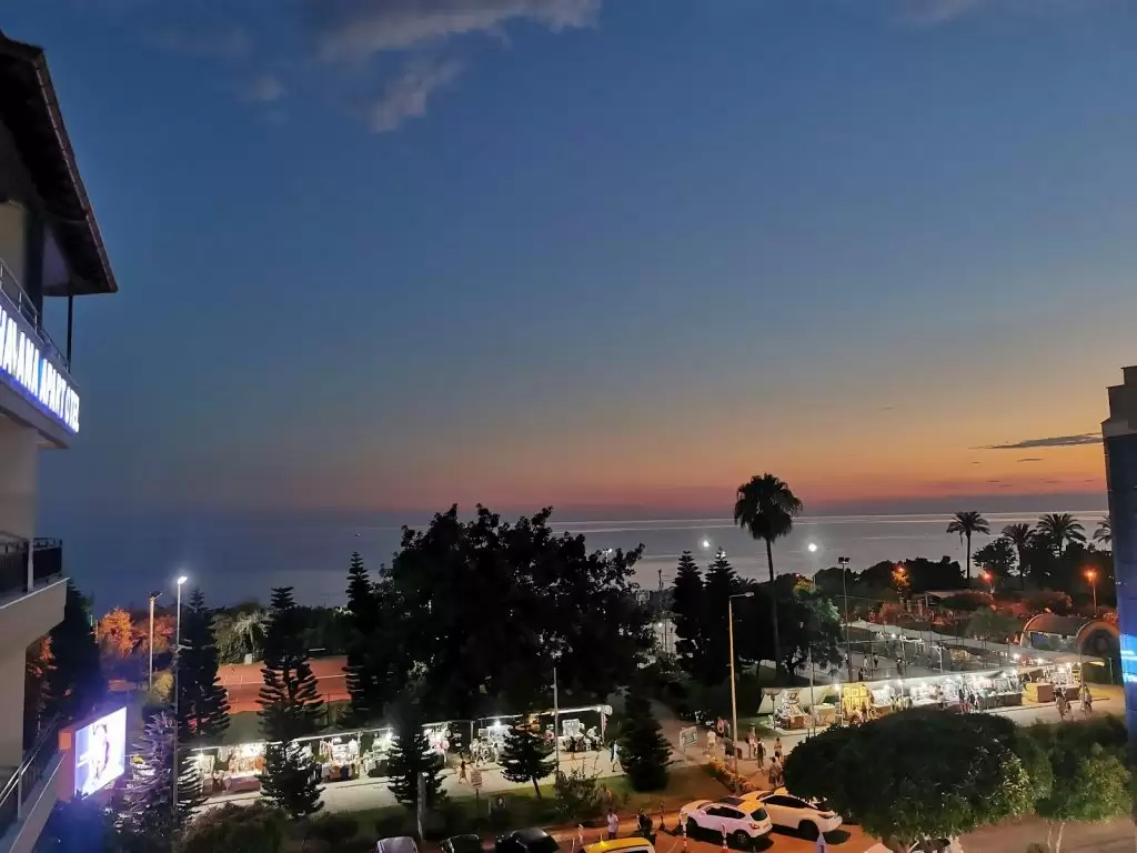 Anna Queen Hotel — <a href=