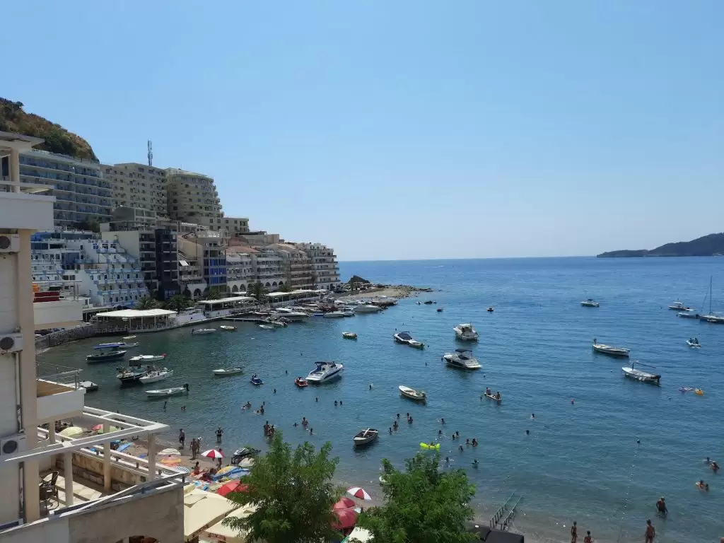 Apartments Lux Tri Ribara — Juodkalnija, Budva nuotrauka