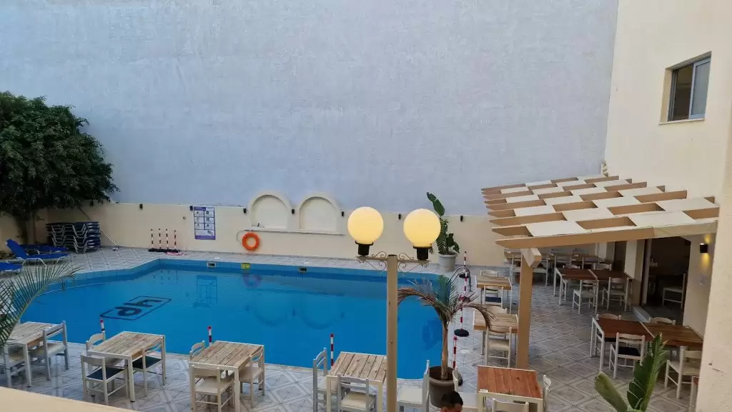 CENTRAL HERSONISSOS HOTEL — Graikija, Heraklionas nuotrauka