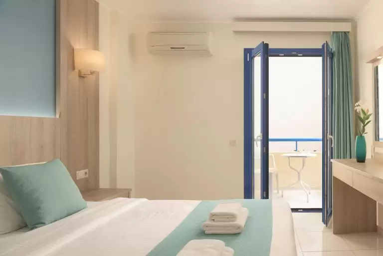 CENTRAL HERSONISSOS HOTEL — Graikija, Heraklionas nuotrauka