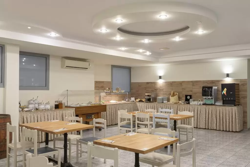 CENTRAL HERSONISSOS HOTEL — Graikija, Heraklionas nuotrauka