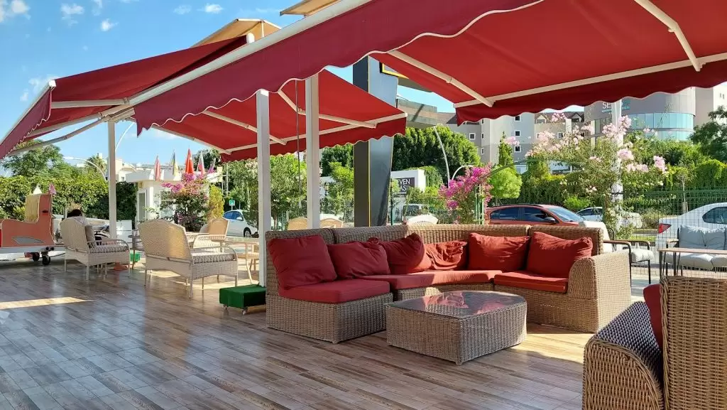 EMILY ROSE HOTEL — <a href=