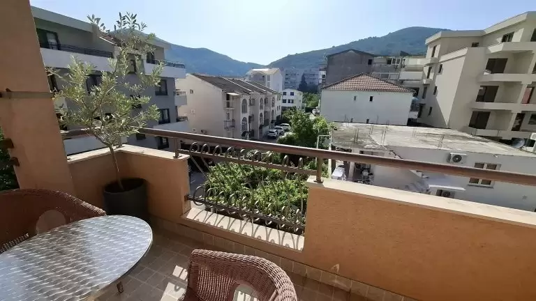 FINESO — Juodkalnija, Budva nuotrauka