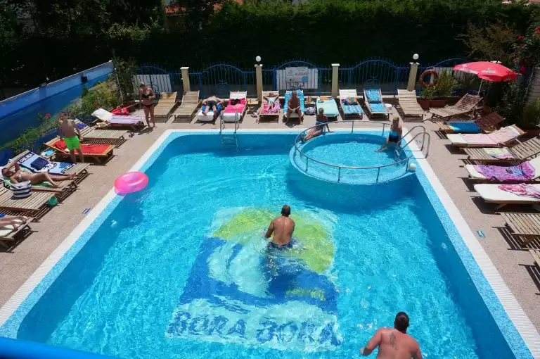 Bora Bora — Bulgarija, Saulėtas krantas nuotrauka