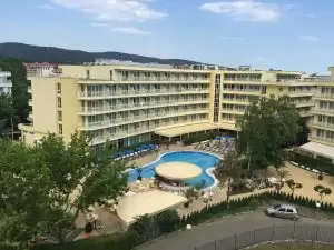Dalis (ex. Boomerang) – atostogos Saulėtame krante, Bulgarijoje