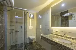 LONICERA CITY KLEOPATRA — Turkija, Alanija nuotrauka