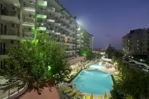 Monte Carlo – Turkija, Alanija atostogos