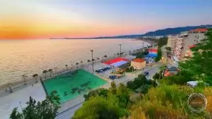 Onorato – Albanija, Vlore atostogos