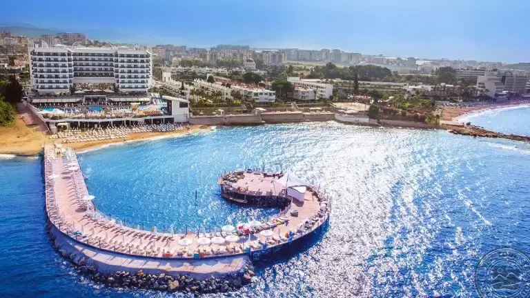 AZURA DELUXE RESORT & SPA Turkijoje — atostogos Alanijoje