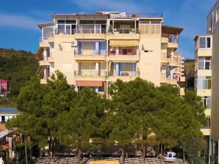 Espana — Albanija, Duresis nuotrauka