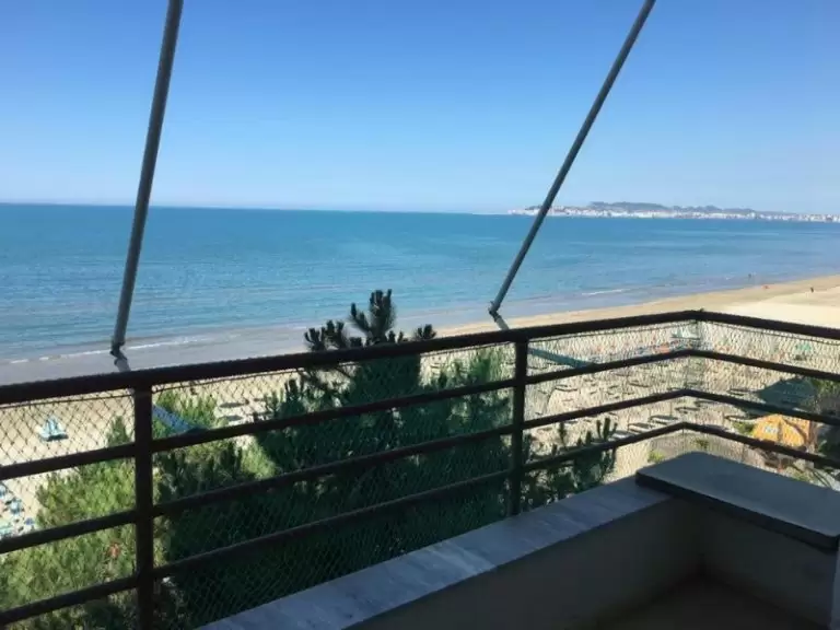 Espana — Albanija, Duresis nuotrauka