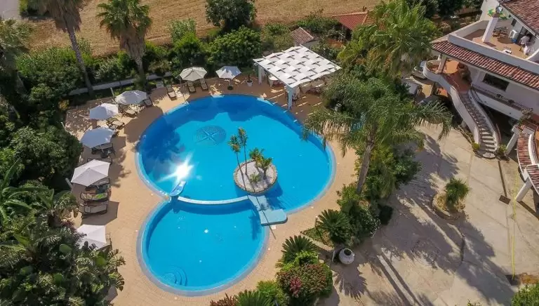 La Bussola — Italija, Kalabrija nuotrauka