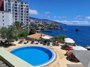 Madeira Regency Cliff — Madeira atostogos su nuostabiais vaizdais į vandenyną