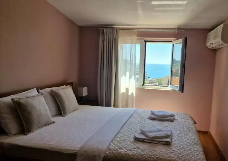 VILA LENA — Juodkalnija, Budva nuotrauka