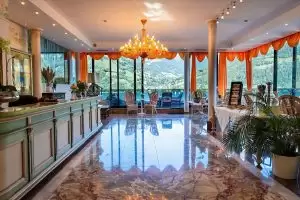 GRAND HOTEL ZELL AM SEE — Austrija, Zell Am See nuotrauka