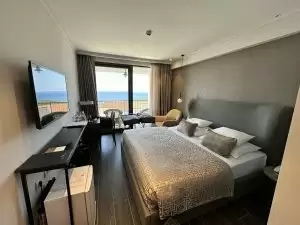 VIVID BLUE SERENITY RESORT — Juodkalnija, Budva nuotrauka