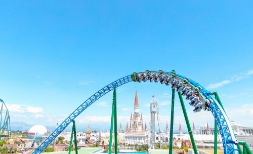 hyper-coaster kalneliai